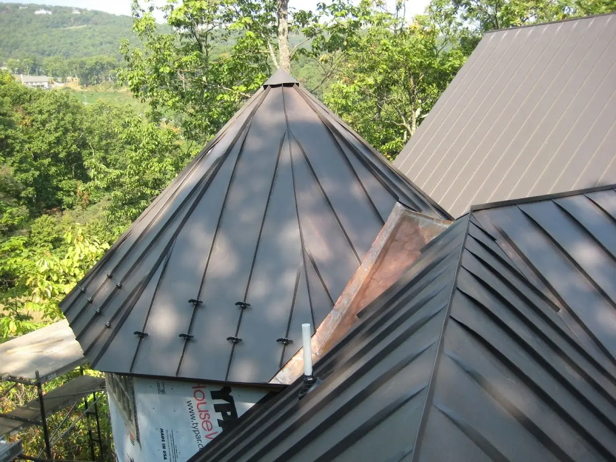 Professional Gutter Cleaning by Craftsman Roofing in Cold Springs